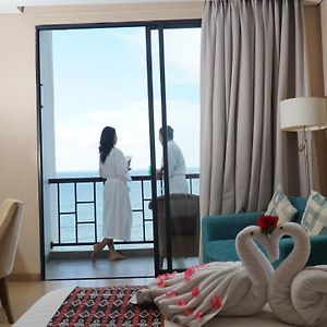 Premier King Room Sea View